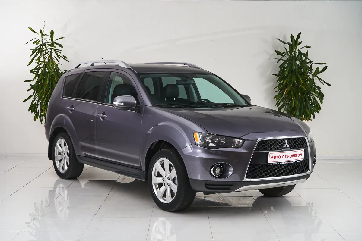 Mitsubishi Outlander II Рестайлинг — фото 3