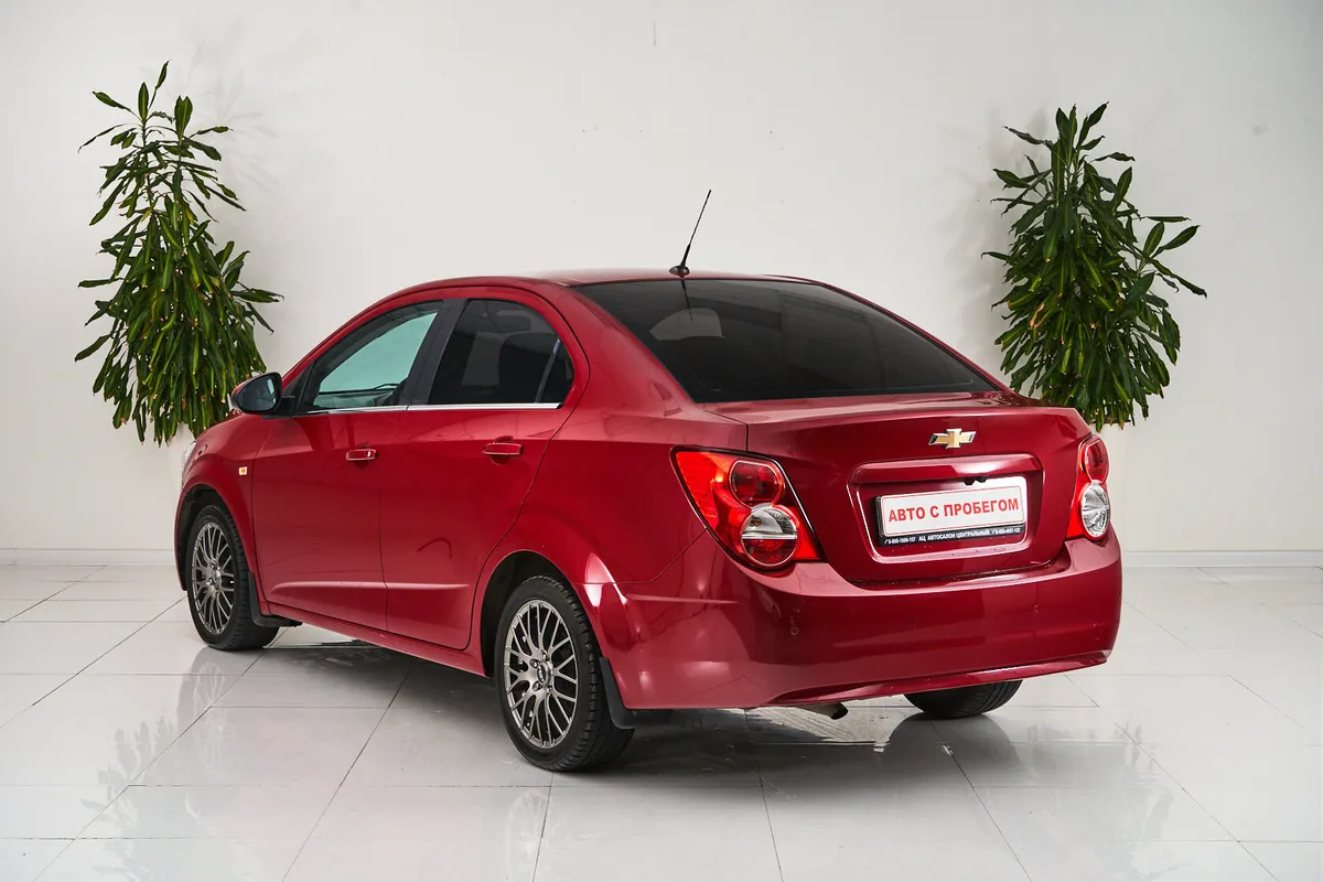 Chevrolet Aveo II — фото 4