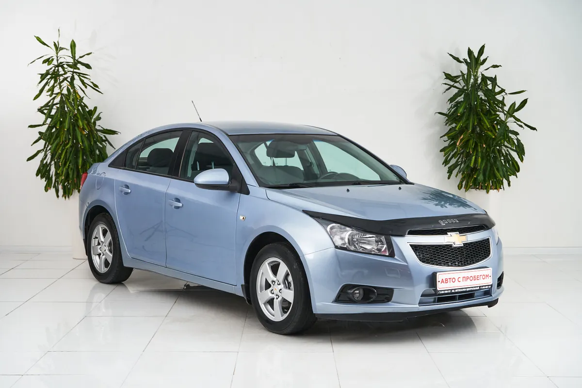 Chevrolet Cruze I · LS — фото 3