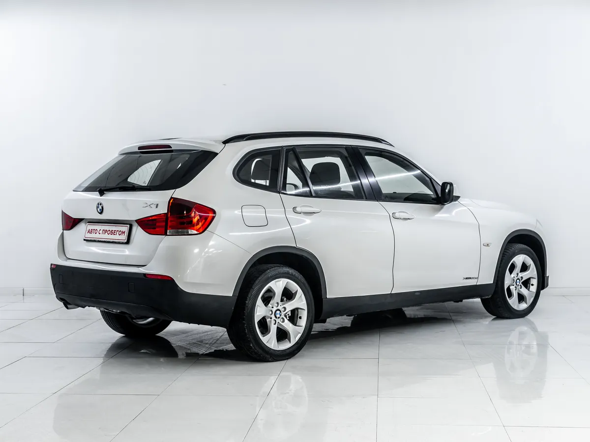 BMW X1 I (E84) — фото 4