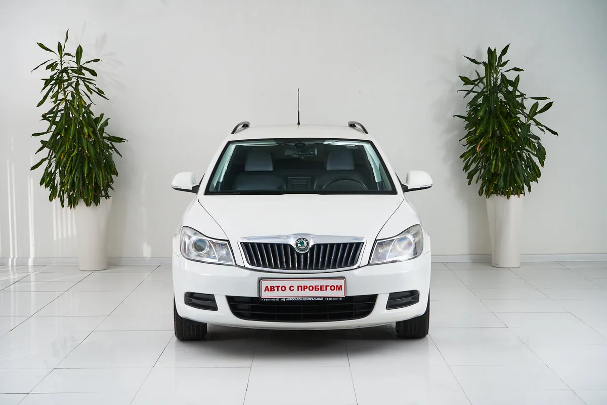 Skoda Octavia II (A5) Рестайлинг · Elegance — фото 2