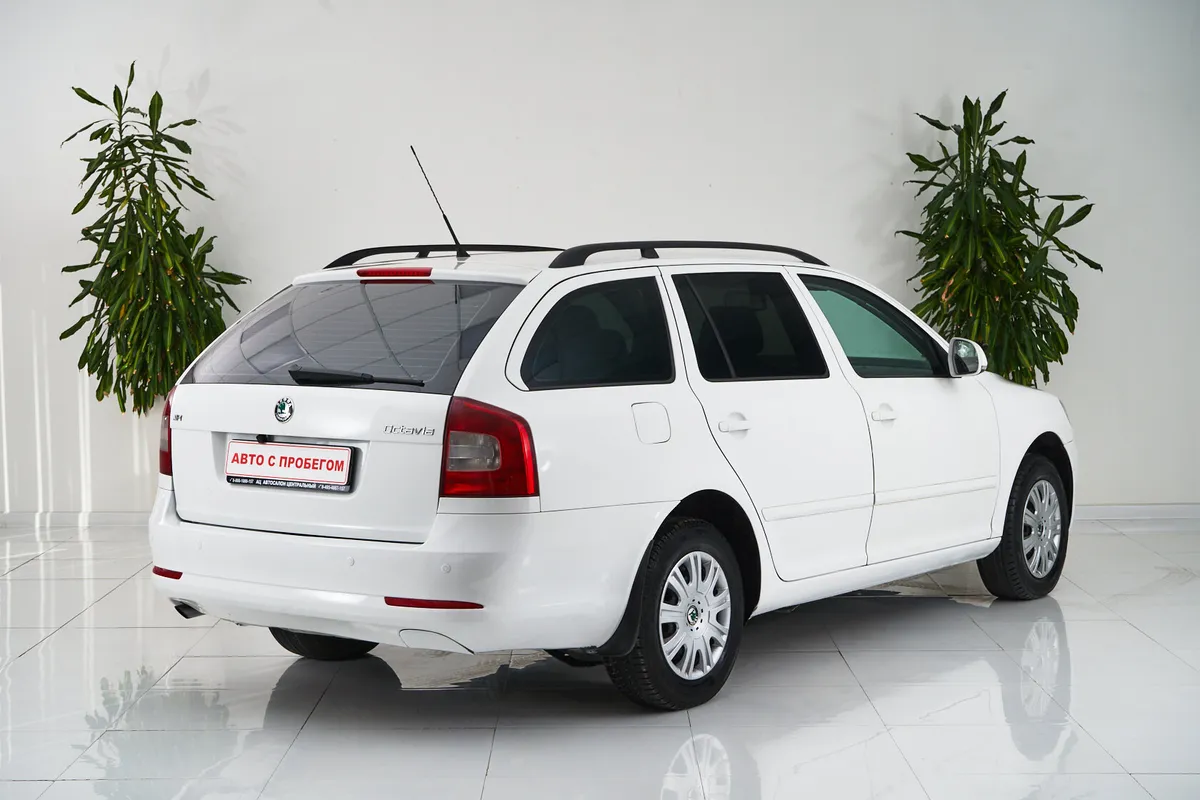 Skoda Octavia II (A5) Рестайлинг · Elegance — фото 5