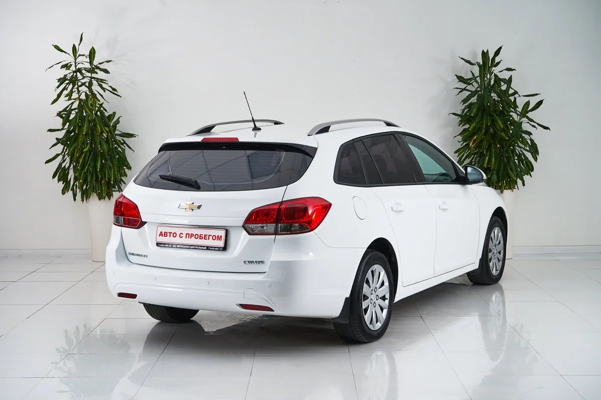 Chevrolet Cruze I Рестайлинг · LT — фото 5