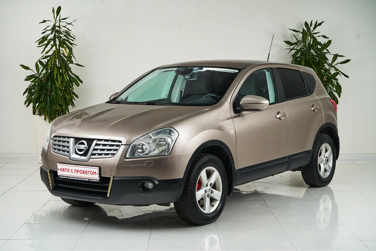 Nissan Qashqai I · XE
