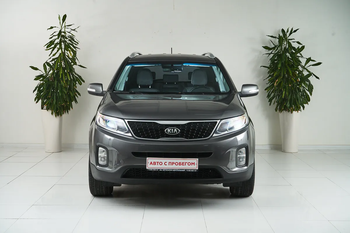 Kia Sorento II Рестайлинг — фото 2