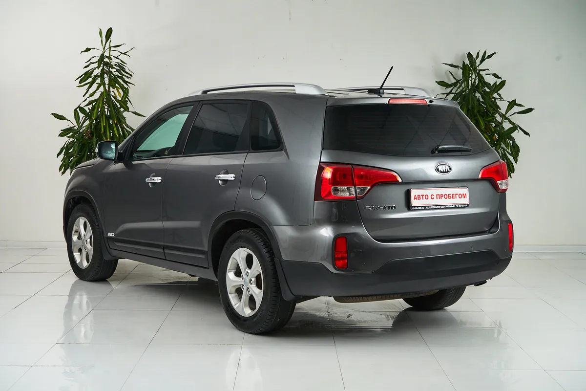 Kia Sorento II Рестайлинг — фото 4