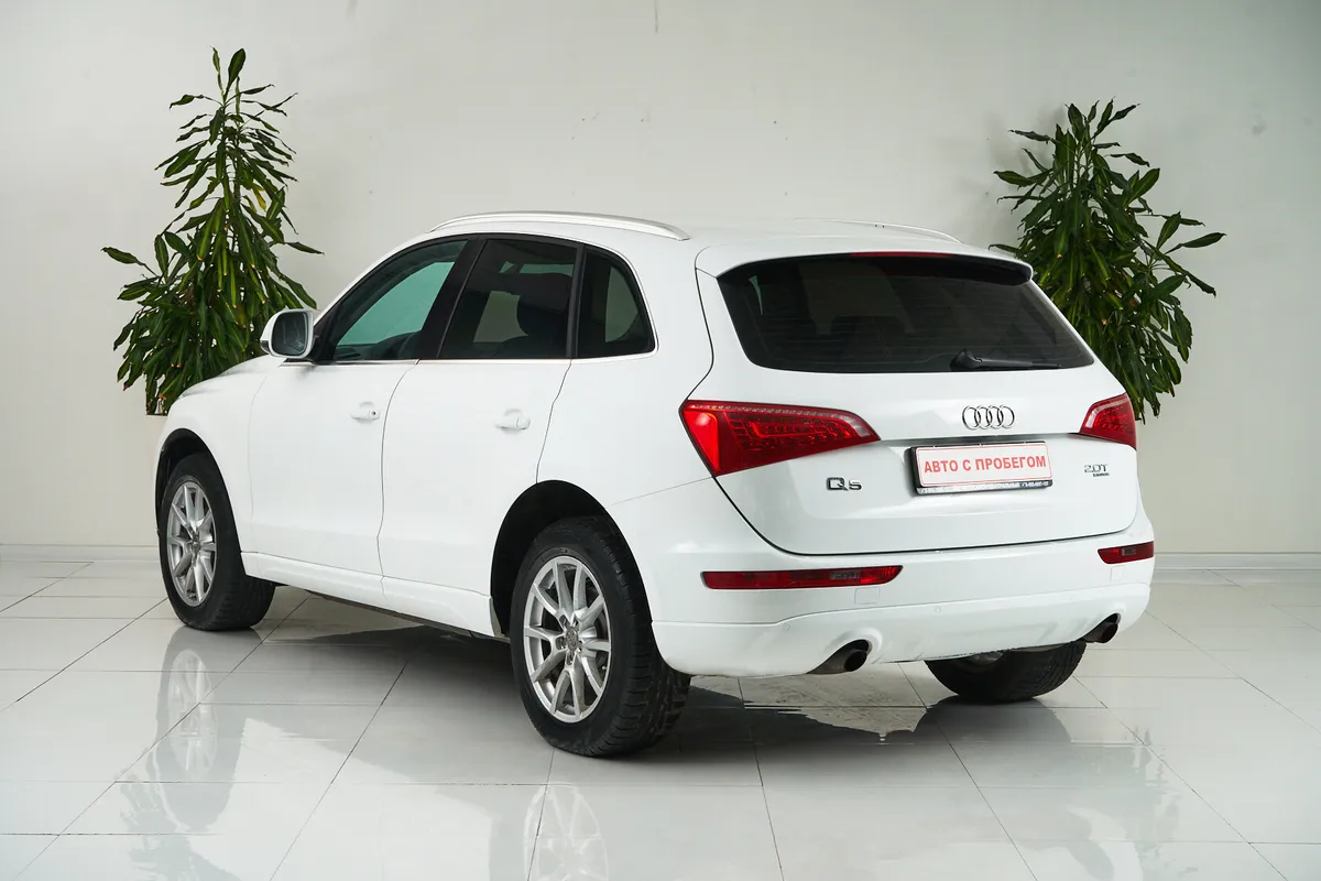 Audi Q5 I (8R) — фото 4
