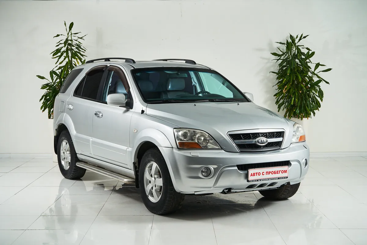 Kia Sorento I Рестайлинг — фото 3