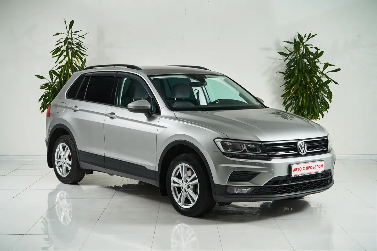 Volkswagen Tiguan II · Comfortline — фото 3