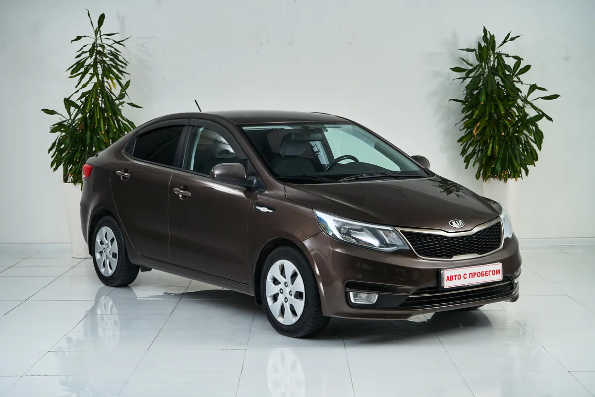 Kia Rio III Рестайлинг — фото 3