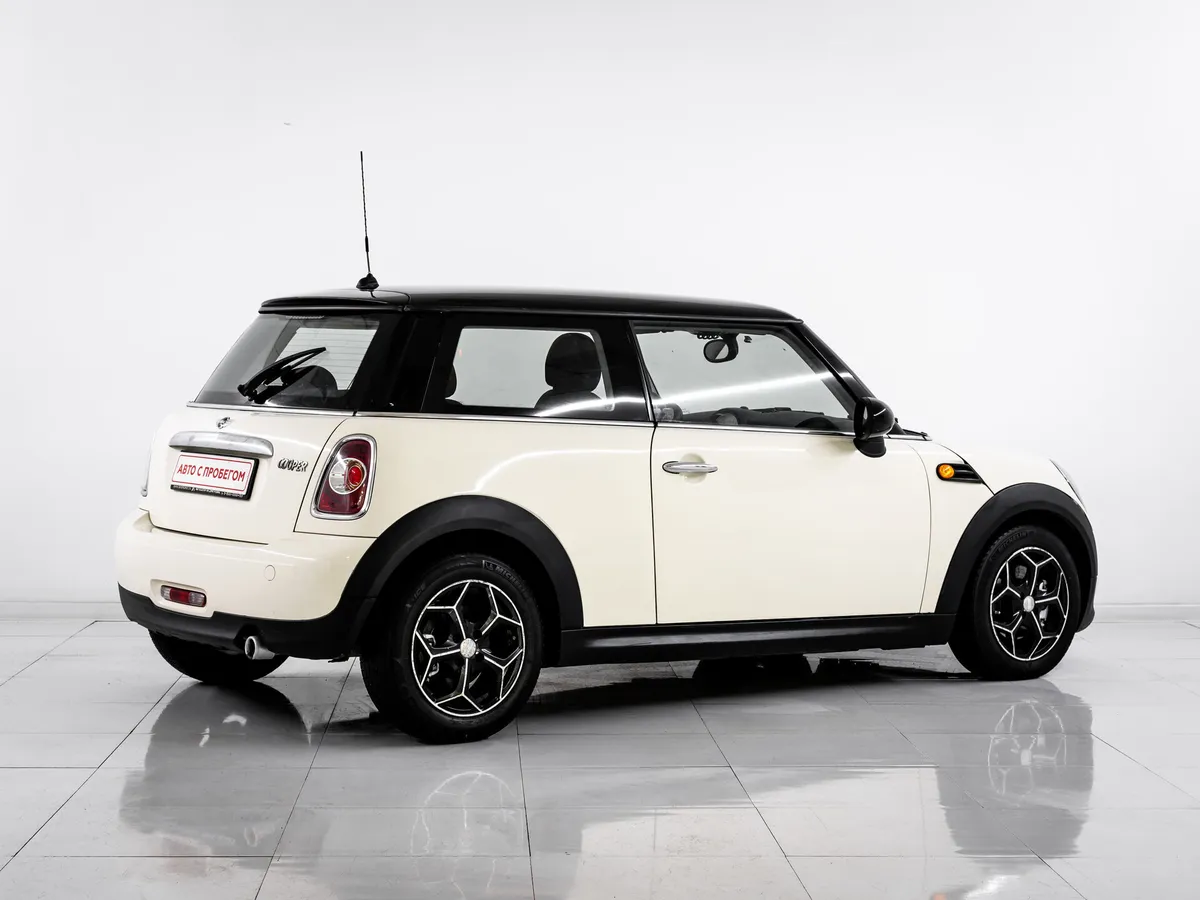 MINI Hatch II (R56) Рестайлинг · Cooper — фото 4