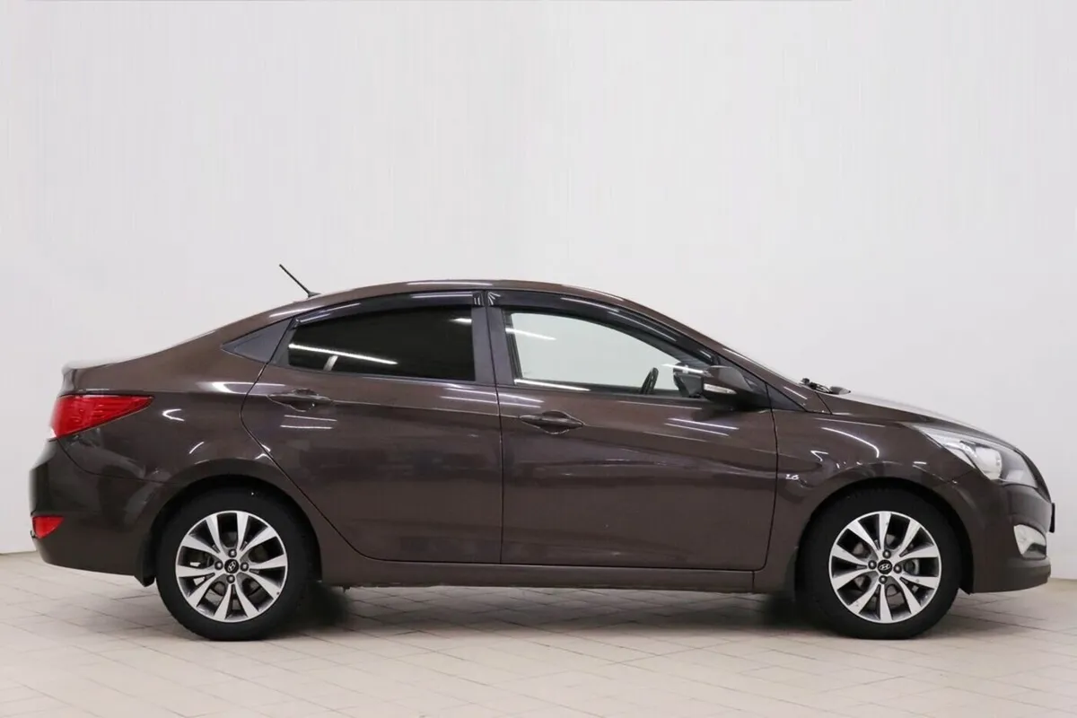 Hyundai Solaris I Рестайлинг · Elegance — фото 3
