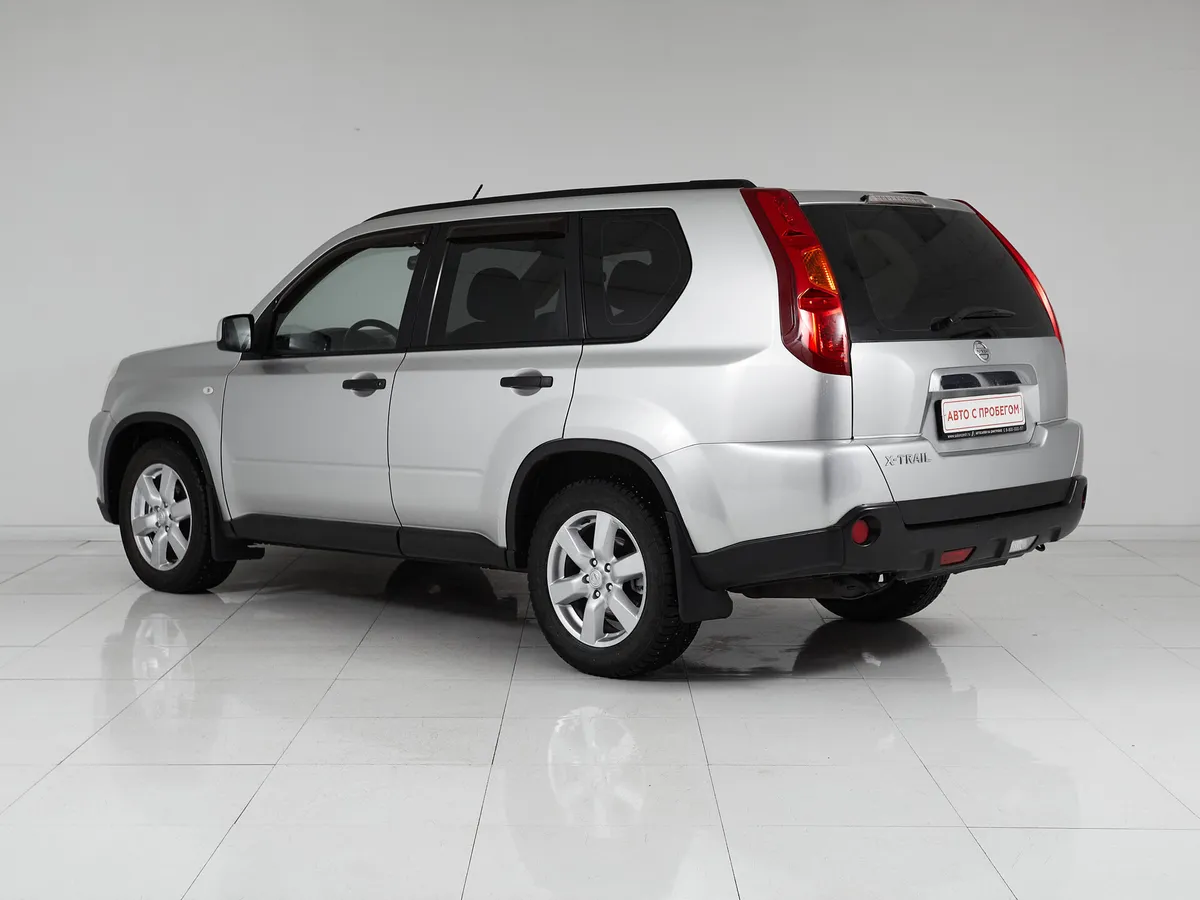 Nissan X-Trail II · LE (metallic) — фото 4
