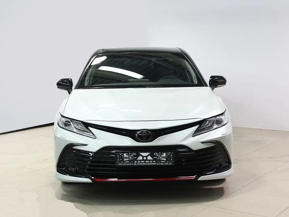 Toyota Camry VIII (XV70) Рестайлинг · Executive Safety — фото 2