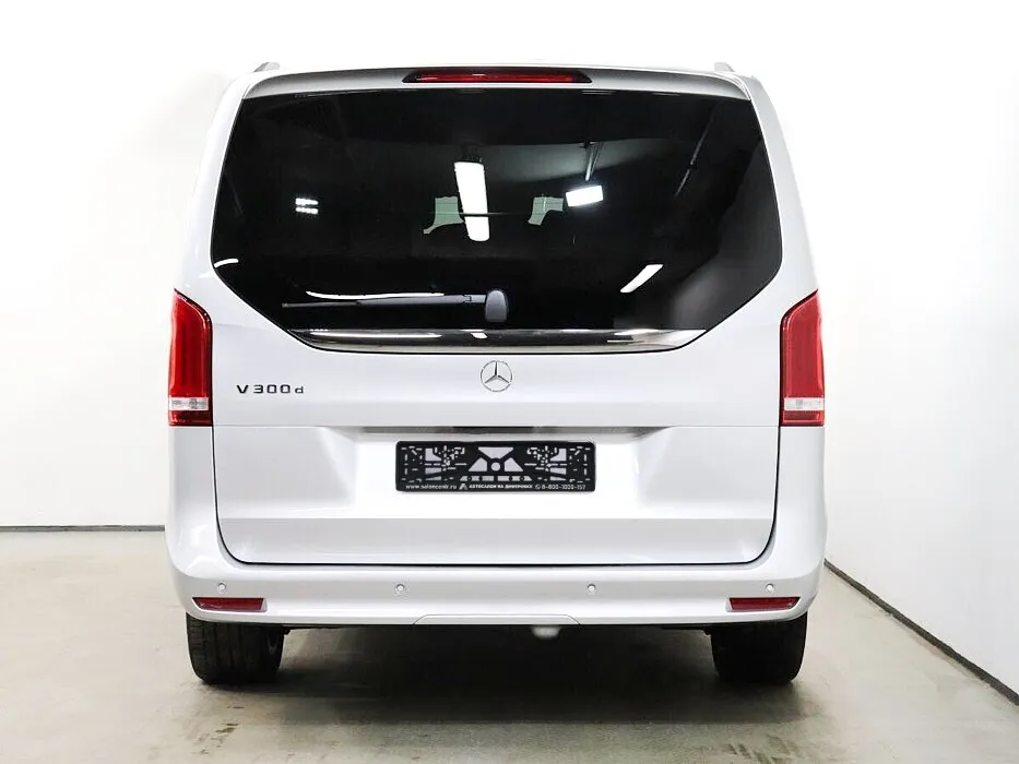 Mercedes-Benz V-Класс III (W447) Рестайлинг · V300 d длинный — фото 5