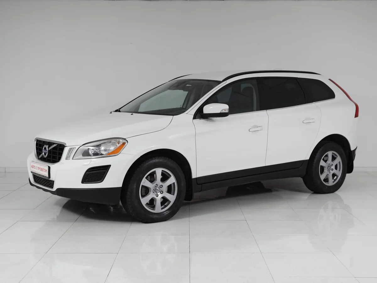 Volvo XC60 I · Momentum