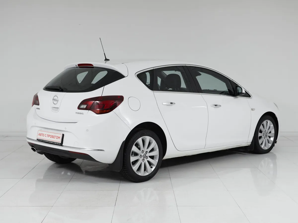 Opel Astra J Рестайлинг · Cosmo — фото 4