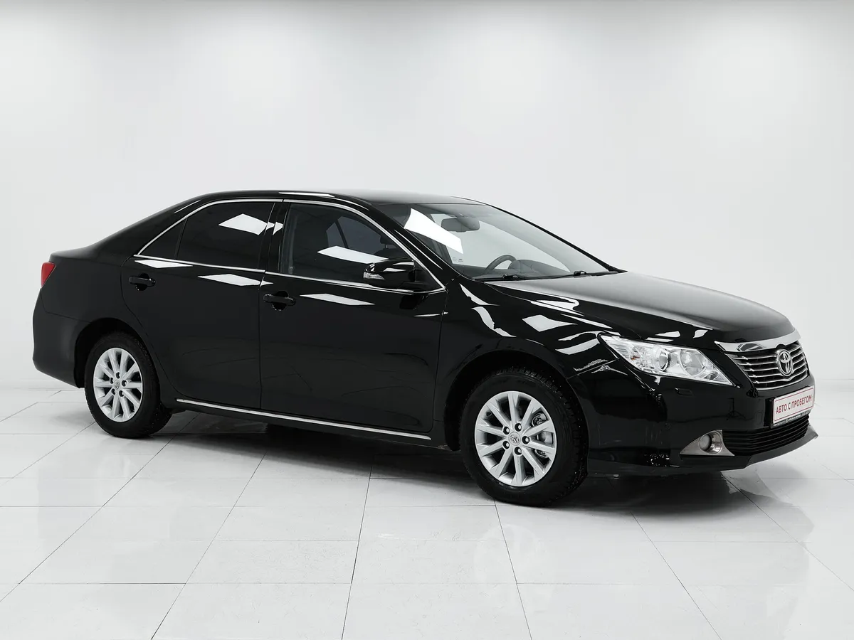 Toyota Camry VII (XV50) · Элеганс — фото 3