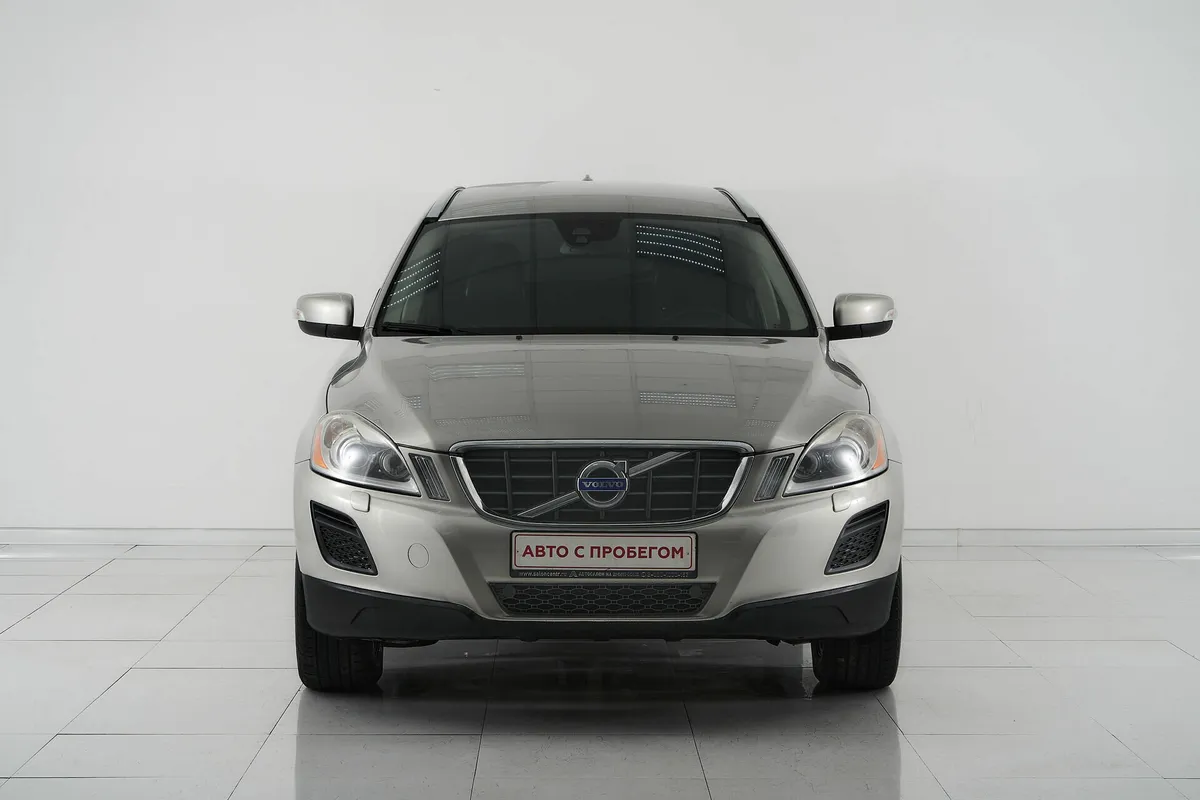 Volvo XC60 I Рестайлинг — фото 2