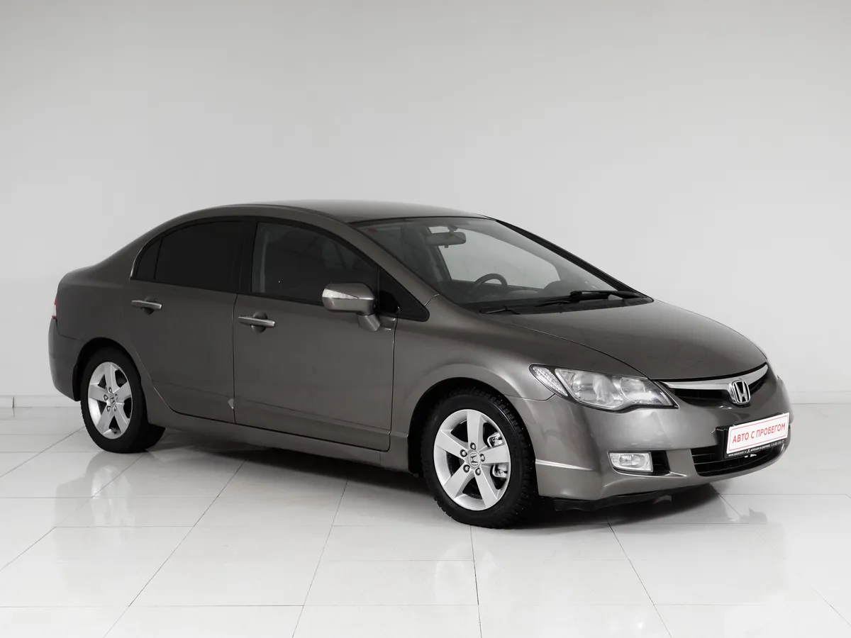 Honda Civic VIII Рестайлинг — фото 3