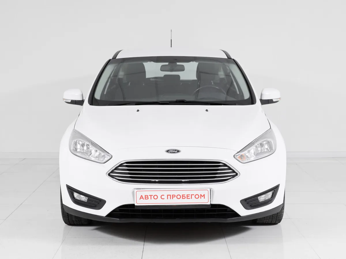 Ford Focus III Рестайлинг · Trend — фото 2