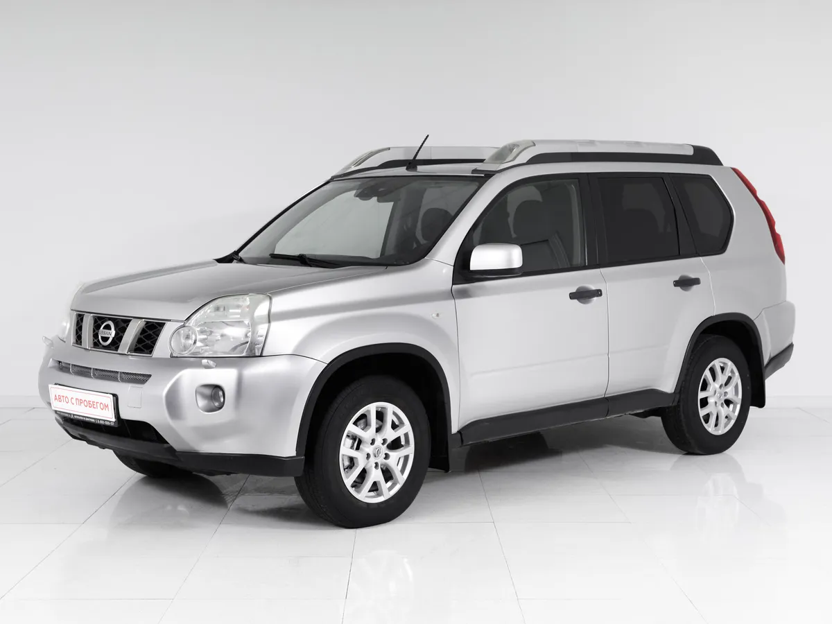 Nissan X-Trail II · SE