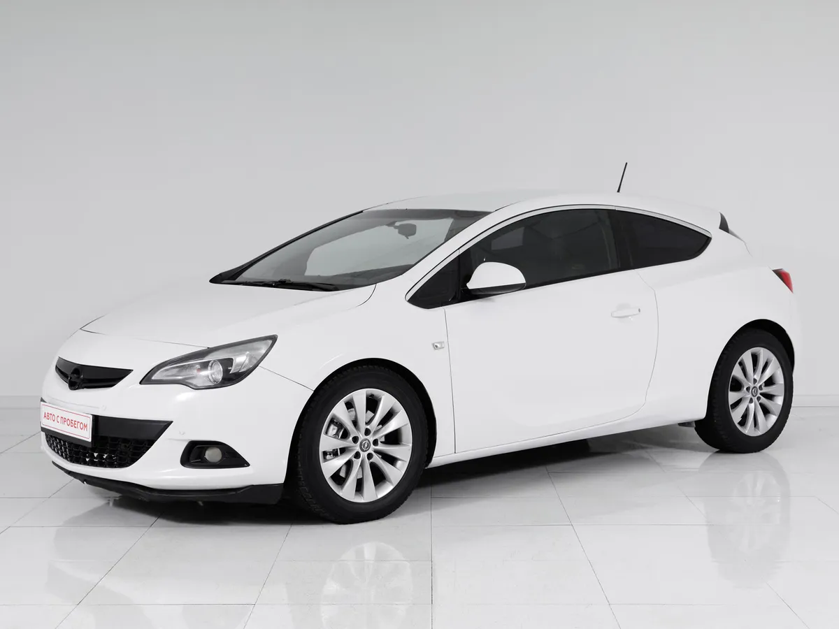 Opel Astra J Рестайлинг · Sport