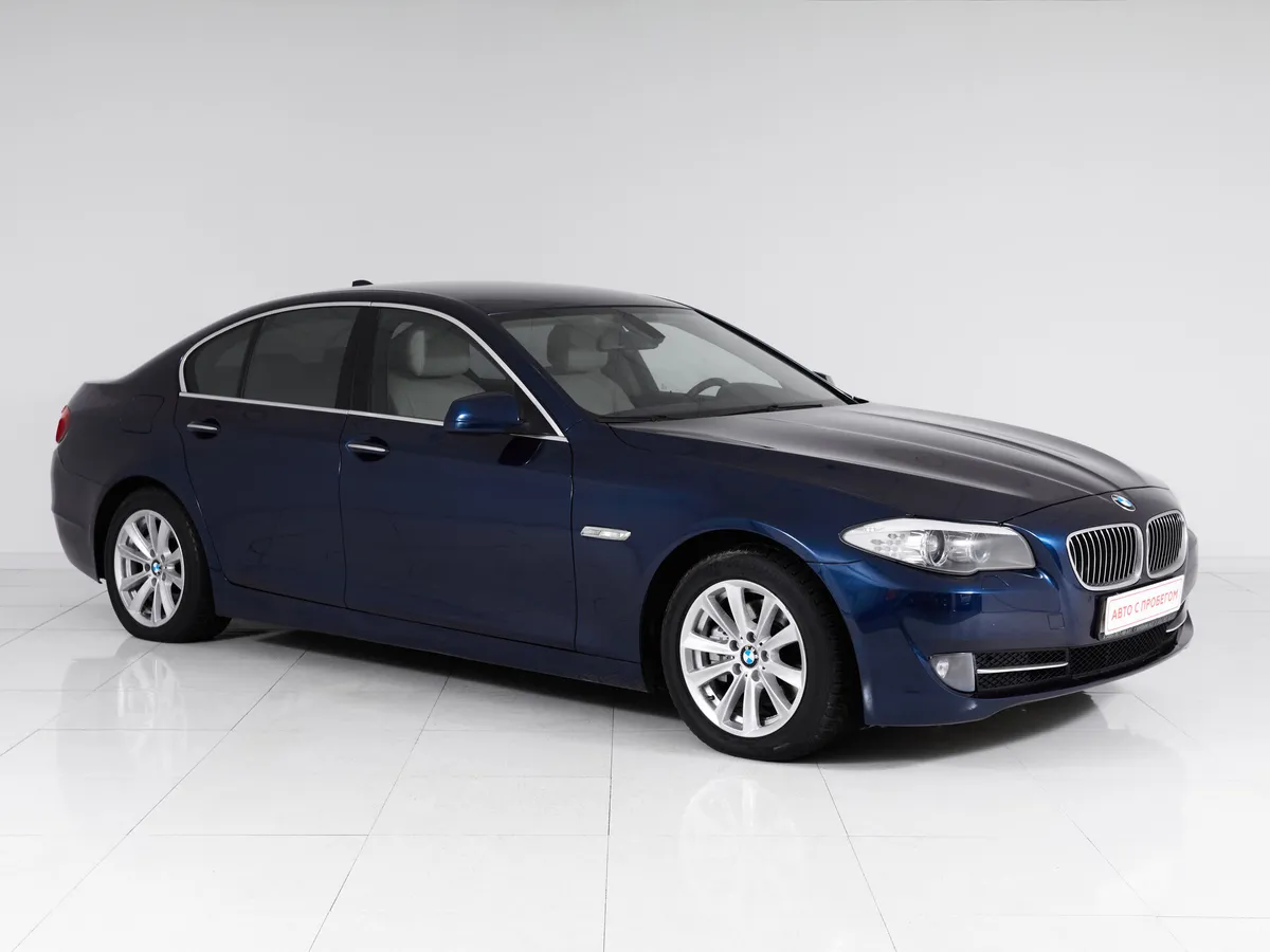 BMW 5 серии VI (F10/F11/F07) — фото 3