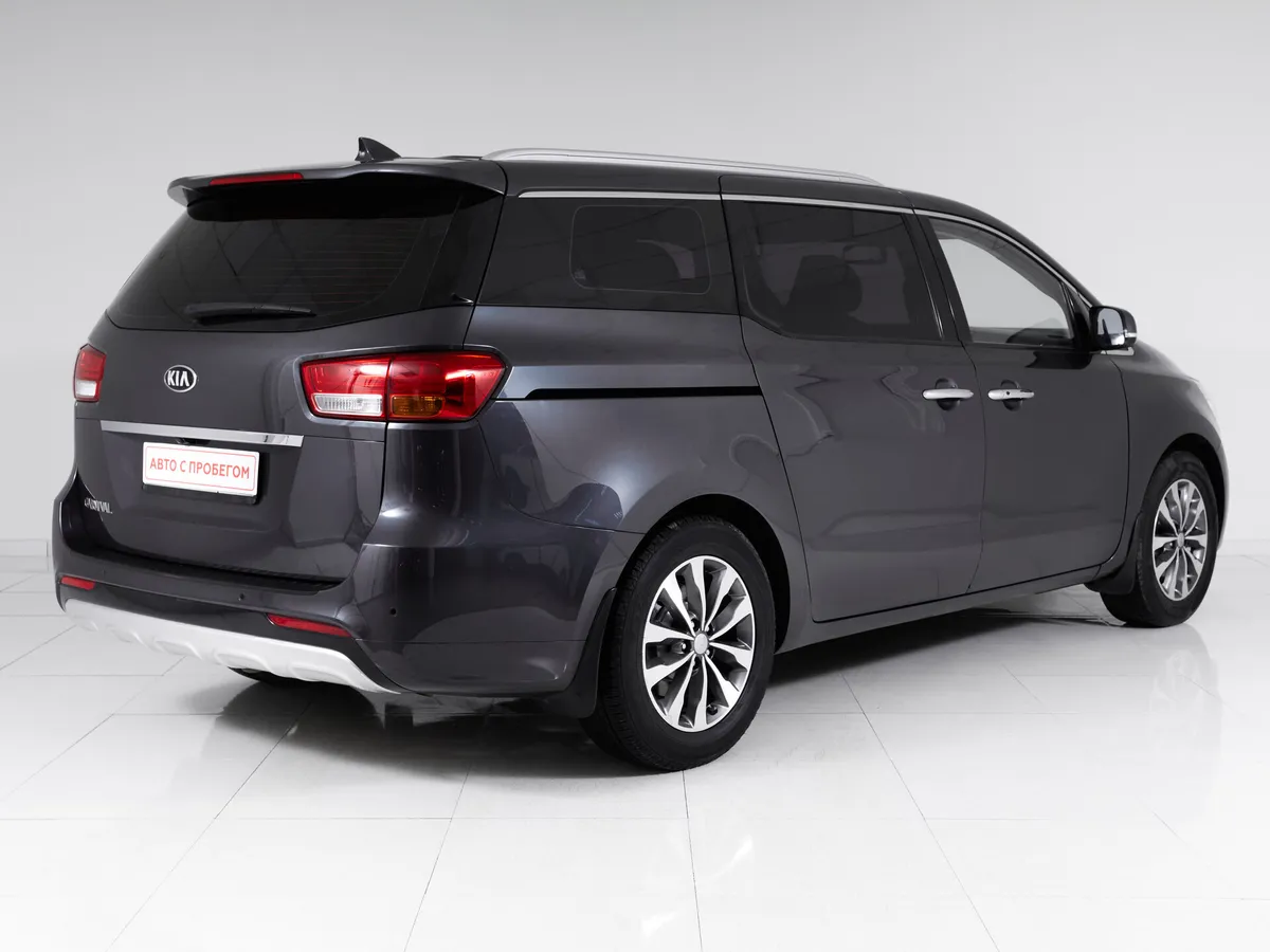 Kia Carnival III — фото 5