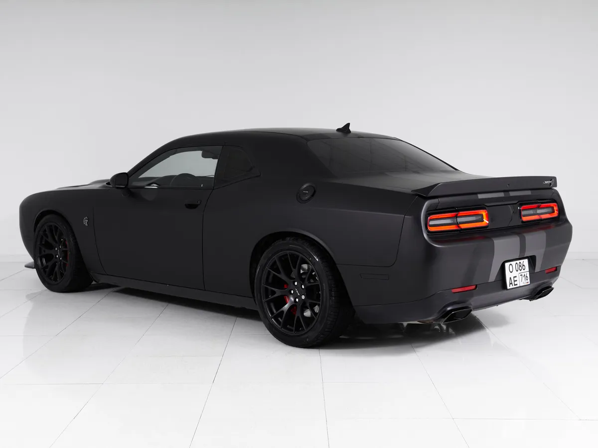 Dodge Challenger III Рестайлинг 2 — фото 4