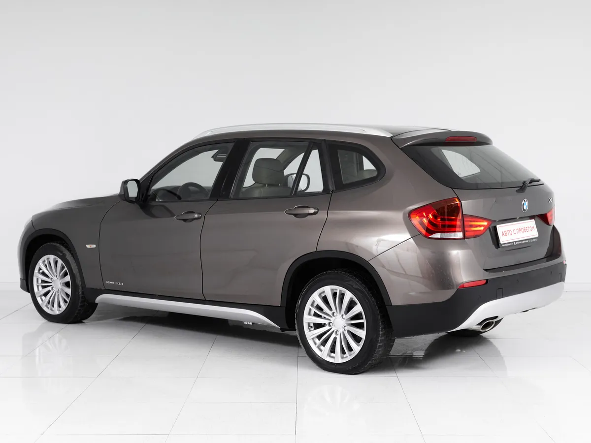 BMW X1 I (E84) — фото 4