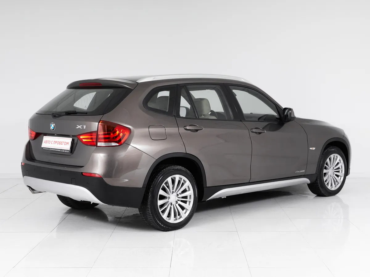 BMW X1 I (E84) — фото 5