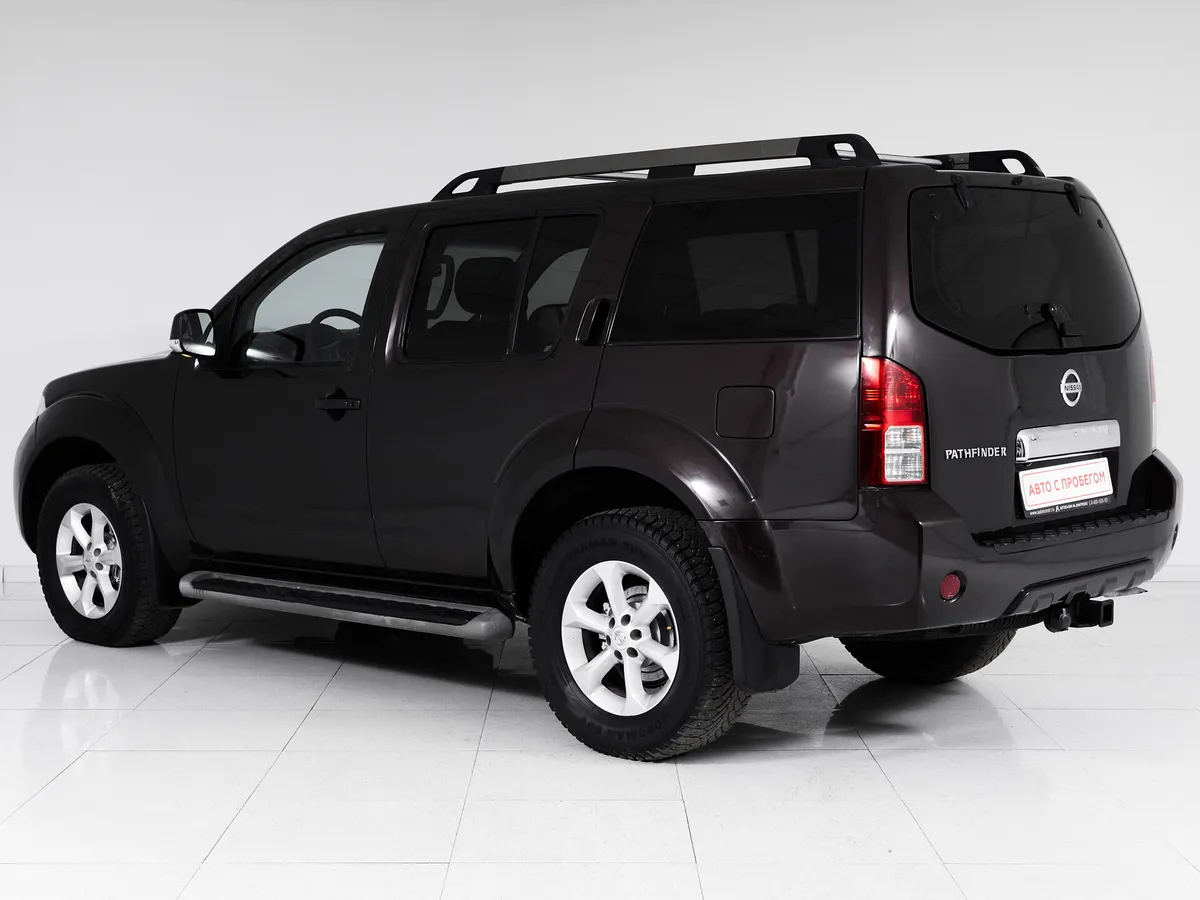 Nissan Pathfinder III Рестайлинг · LE — фото 4