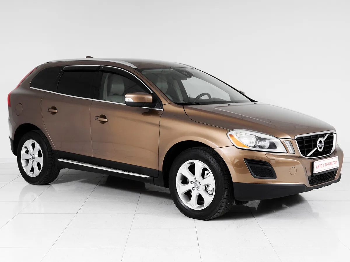 Volvo XC60 I · Momentum (спецсерия) — фото 3