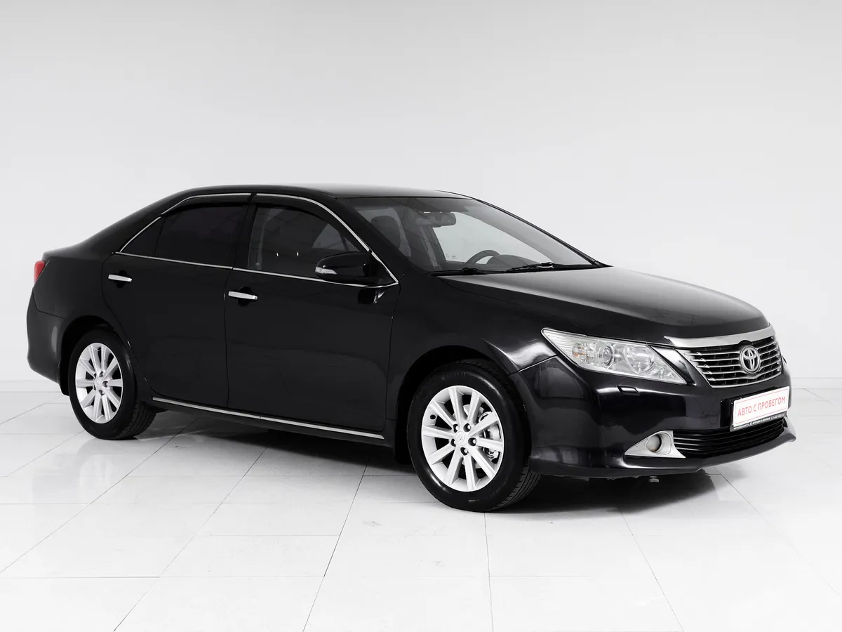 Toyota Camry VII (XV50) · Элеганс Плюс — фото 3