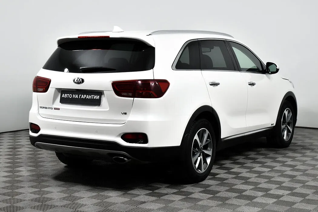 Kia Sorento III Prime Рестайлинг — фото 4
