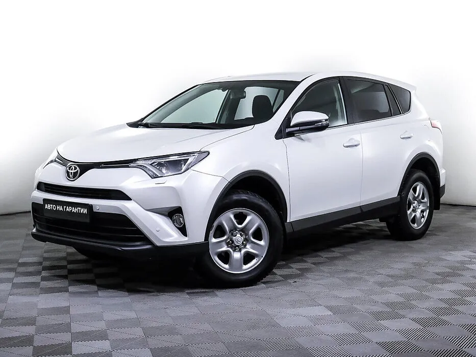 Toyota RAV4 IV (XA40) Рестайлинг · Комфорт