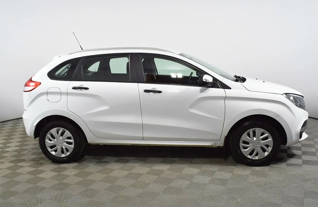 Lada (ВАЗ) XRAY I · Top (2016) — фото 3