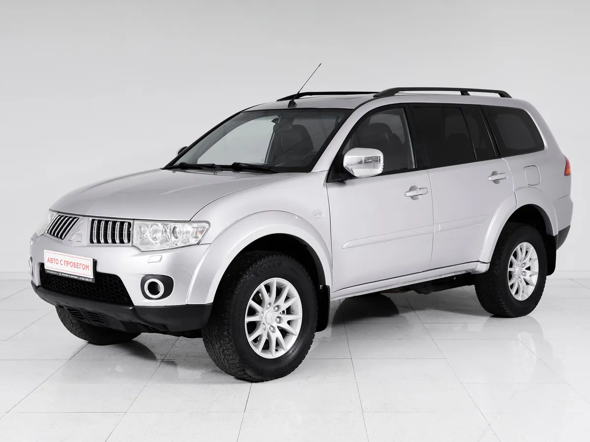 Mitsubishi Pajero Sport II