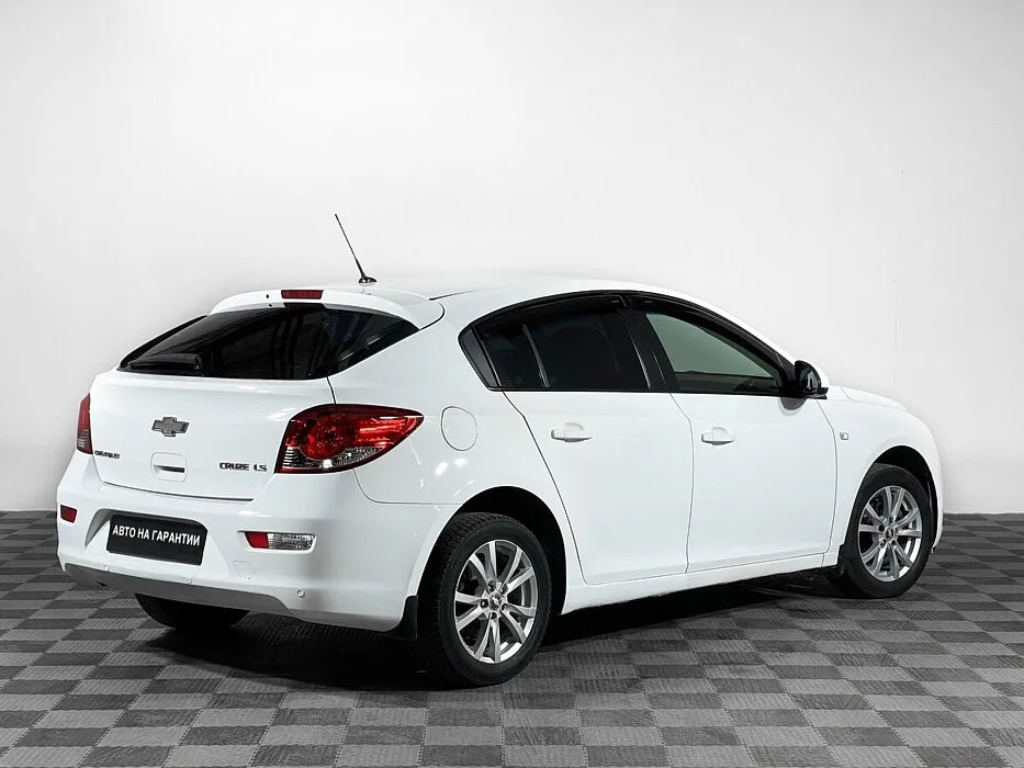 Chevrolet Cruze I · LT (10.2008 — 12.2012) — фото 2
