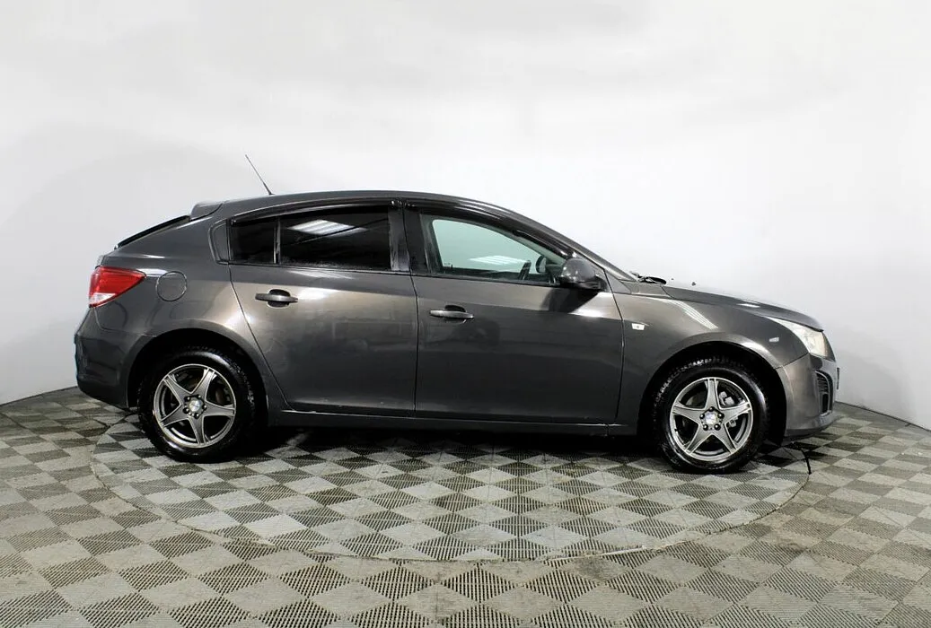 Chevrolet Cruze I Рестайлинг · LTZ — фото 3