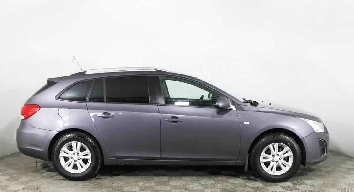Chevrolet Cruze I Рестайлинг · LT — фото 5