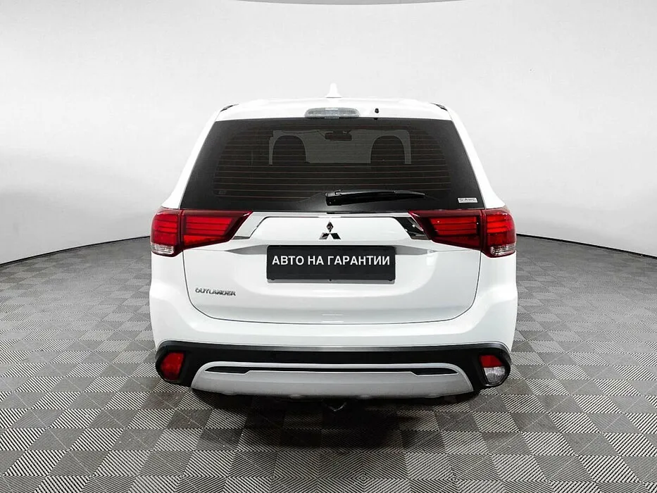 Mitsubishi Outlander III Рестайлинг 3 · Instyle — фото 5