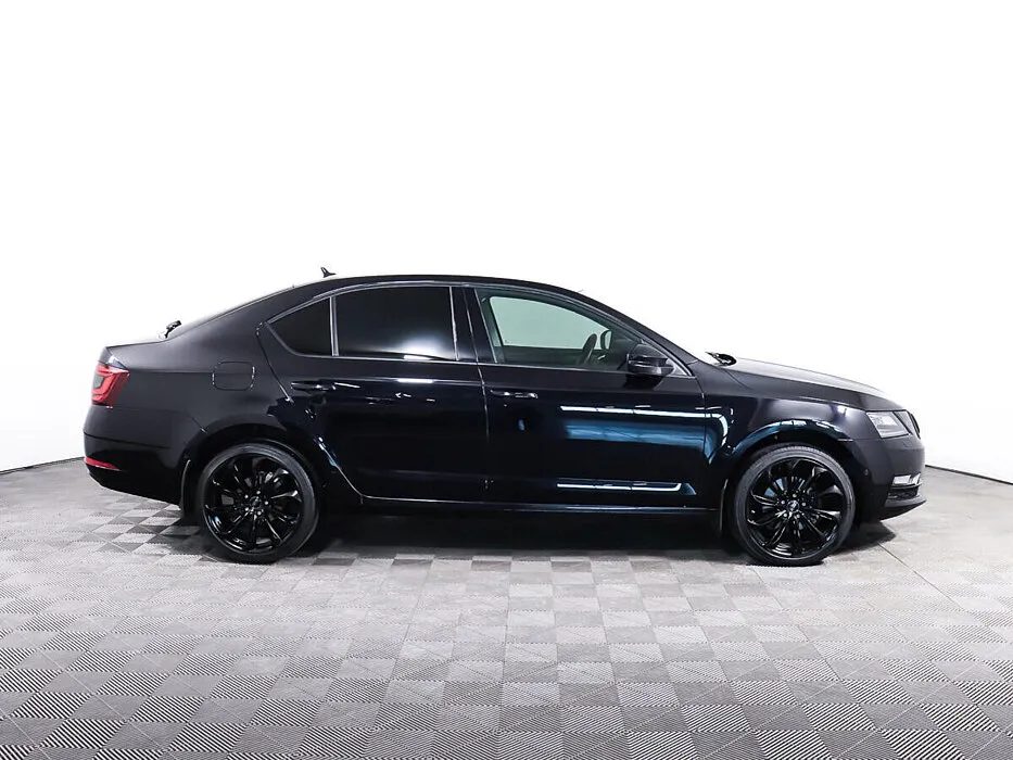 Skoda Octavia III (A7) Рестайлинг · Ambition — фото 3