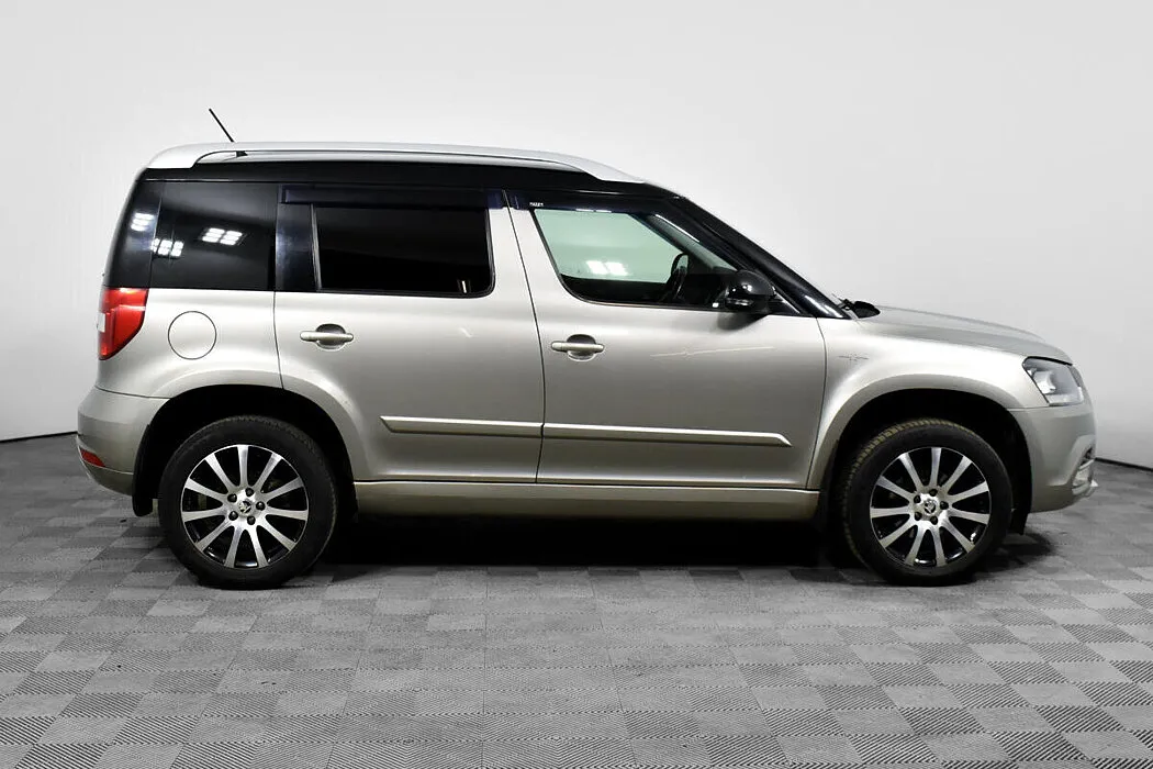 Skoda Yeti I Рестайлинг · Adventure — фото 3