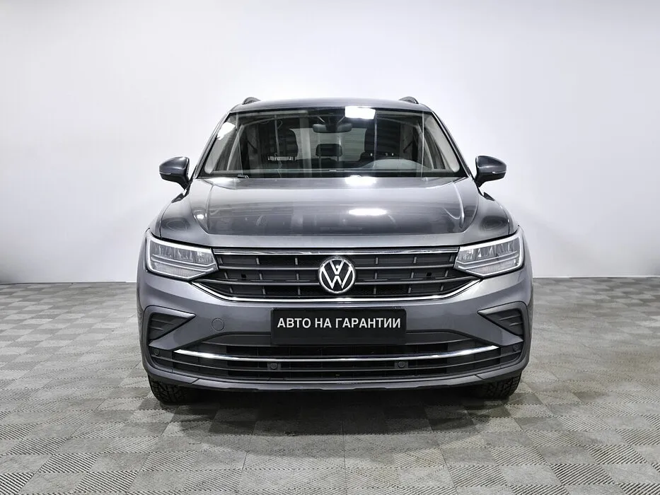 Volkswagen Tiguan II Рестайлинг · Status Plus — фото 2