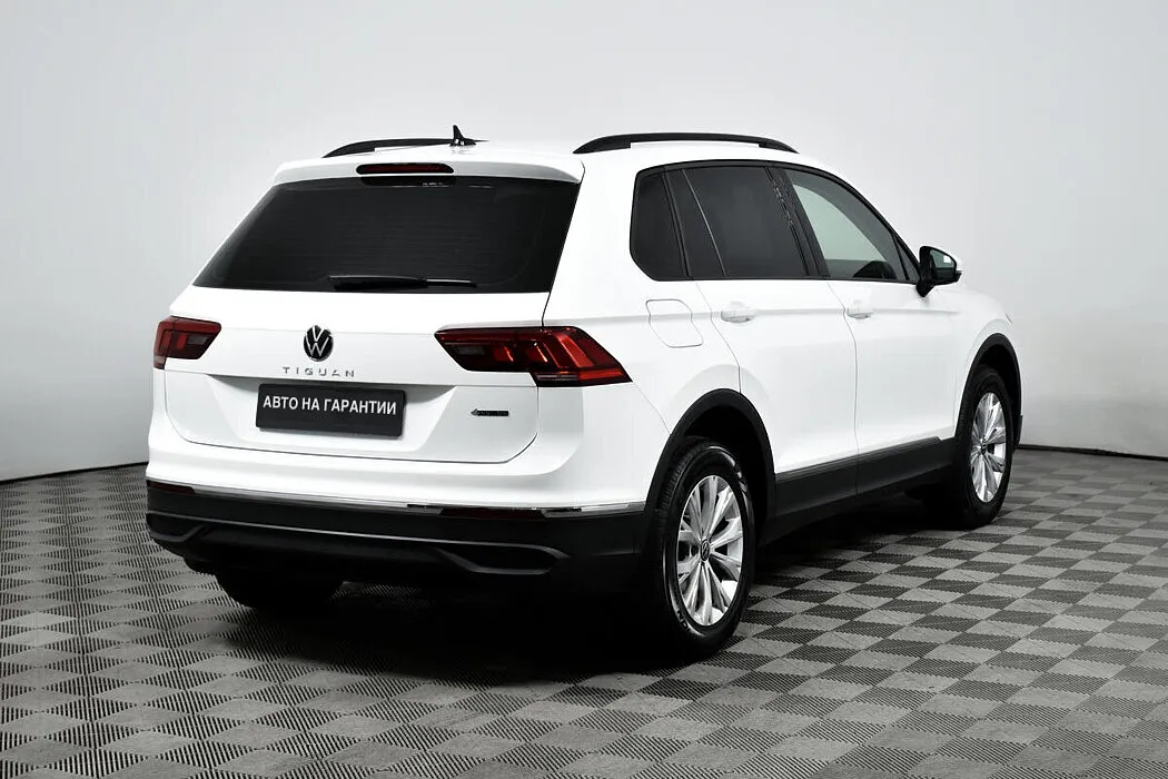 Volkswagen Tiguan II Рестайлинг · Status — фото 4