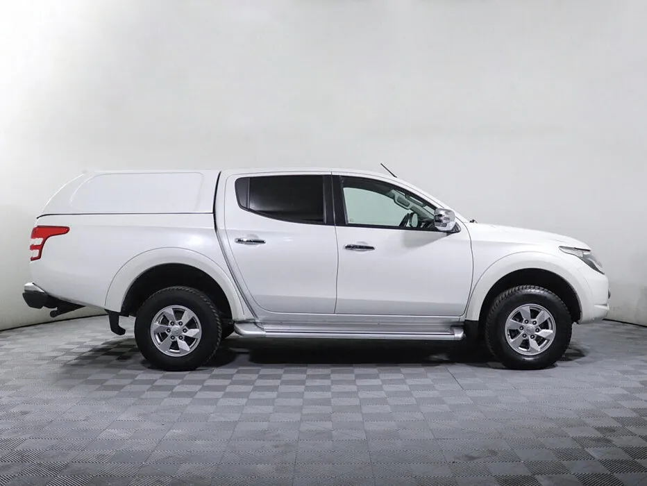 Mitsubishi L200 V · DC Intense — фото 3