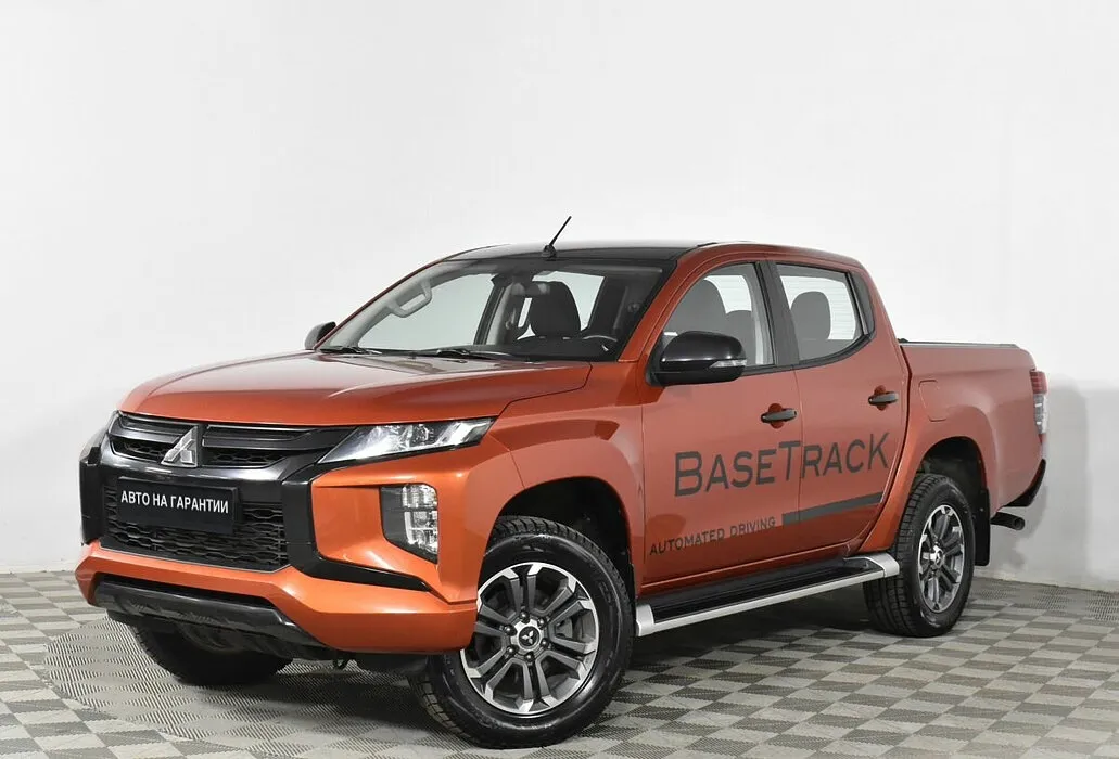 Mitsubishi L200 V Рестайлинг · Intense