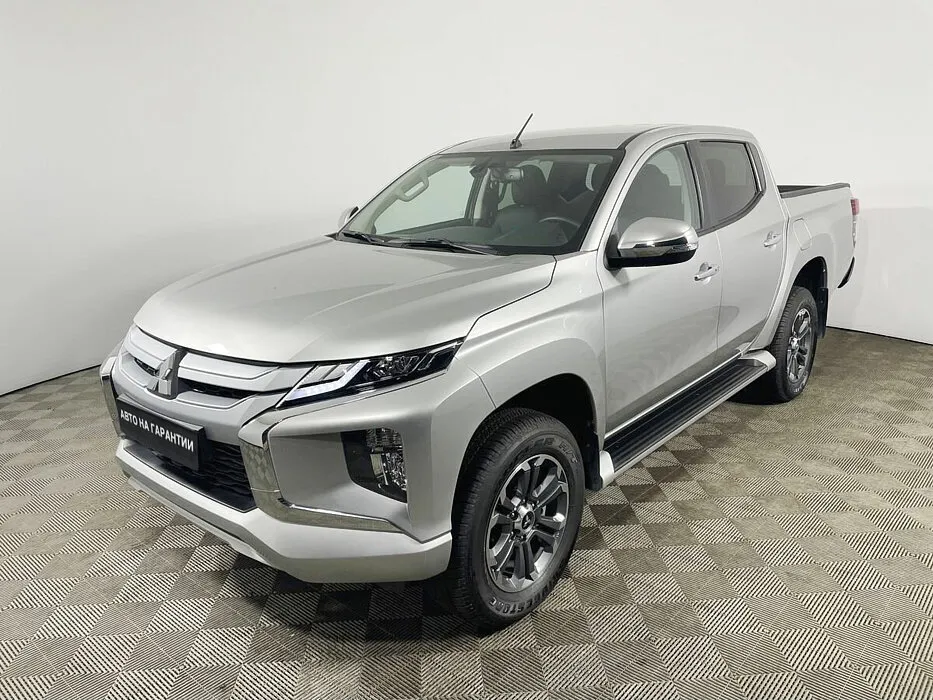 Mitsubishi L200 V Рестайлинг · Intense